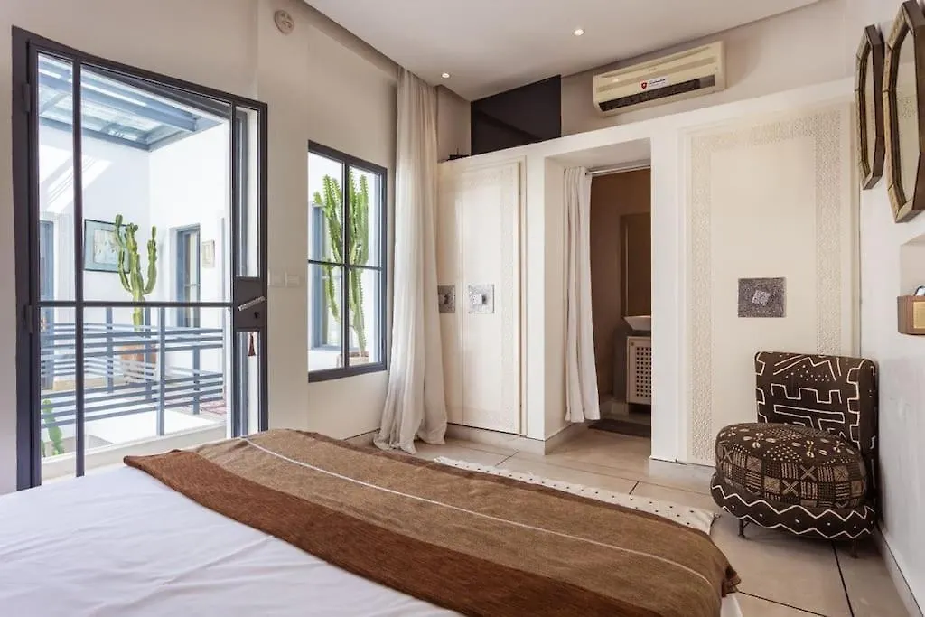 וילה מרקש Riad La Sarrazine: Modern Gem In The Kasbah